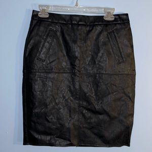 Cabi black flat front faux leather skirt size 4